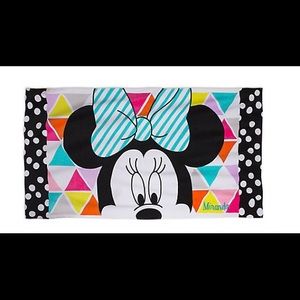 Minnie Towel Disney Store Disney World NWT Beach Pool